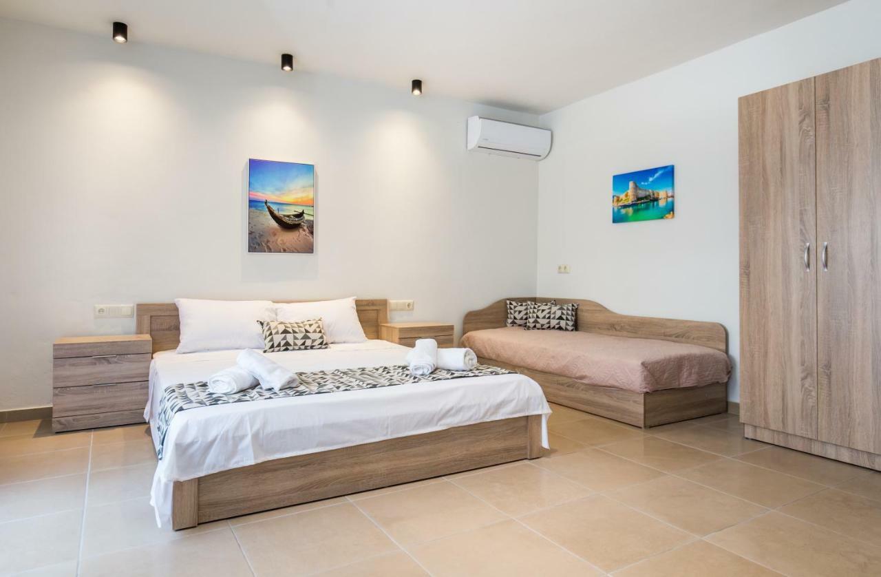 Studios & Apartments Elisabeta Limenaria  Exterior photo